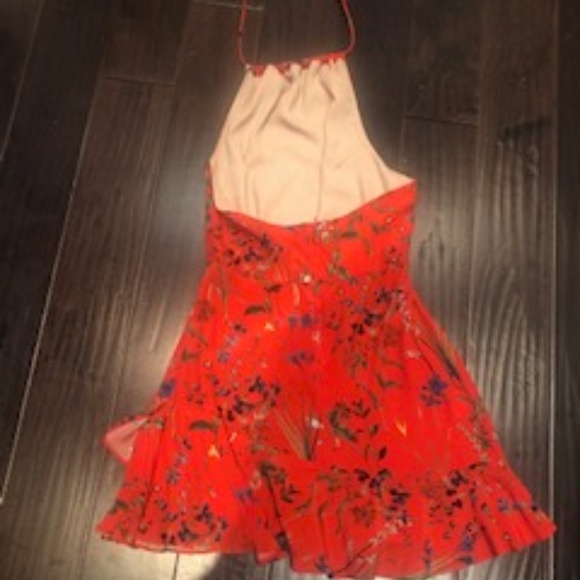 Backstage mini red floral halter dress - Picture 4 of 5